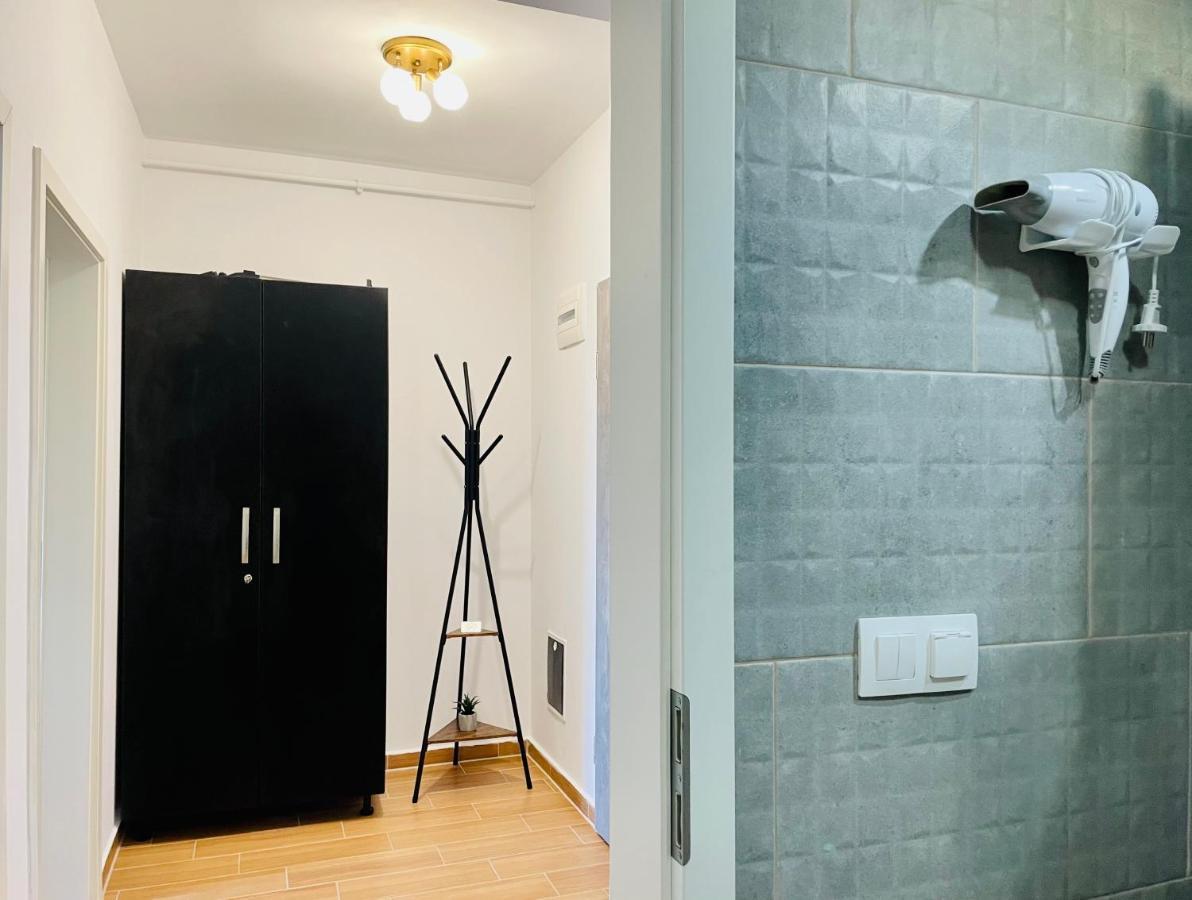 Apartment Aventurescu Coresi *